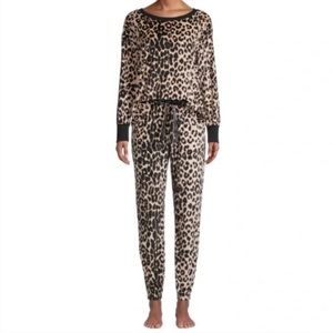 Betsey Johnson Leopard Pajama Matching Set, Size S